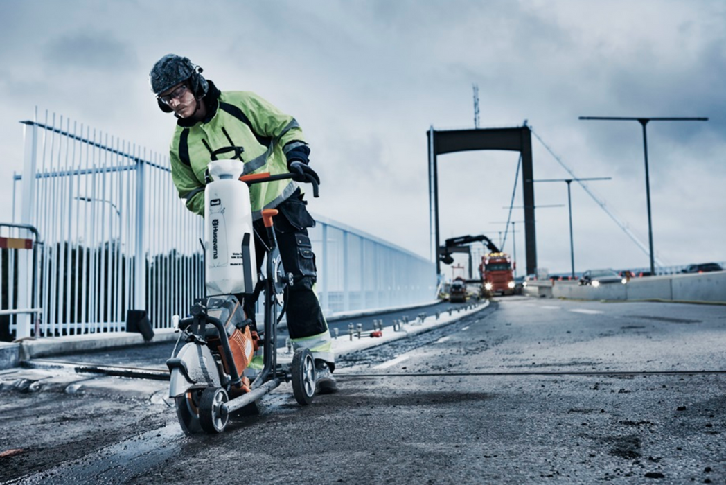 Husqvarna® K 770 Power Cutter - 14"