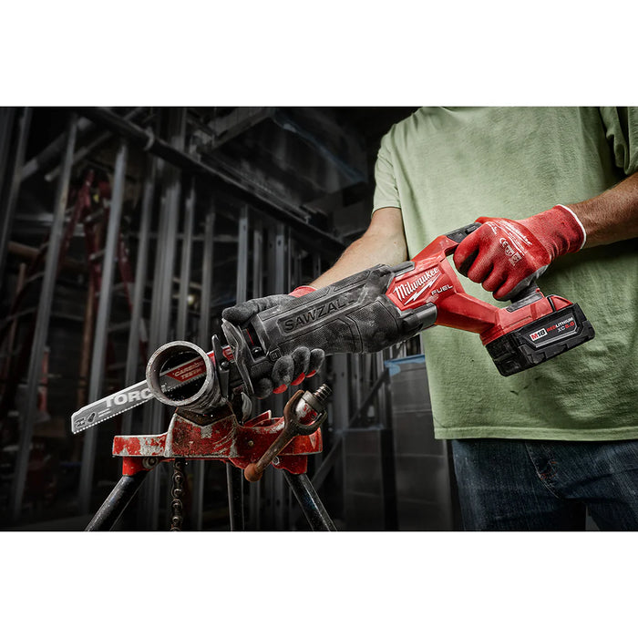 Milwaukee M18 FUEL SAWZALL Reciprocating Saw Kit 2821-22 — Cougar