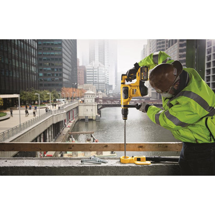 Dewalt® 60V MAX* 1-9/16 in. Brushless Cordless SDS MAX Combination Rotary Hammer Kit DCH481X2